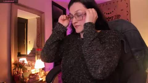 Snapshot of _peach__ chatting on January 2026 03:34:01 AM violeta ig online show from January 2026 03:34:01 AM