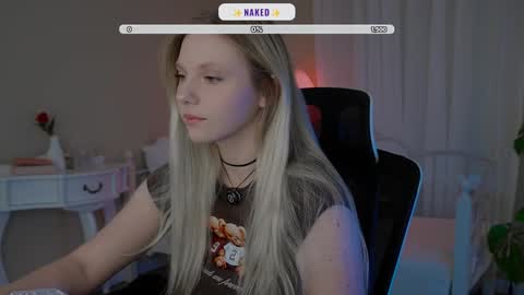 Viktoria online show from October 2025 04:05:01 AM