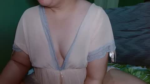 Snapshot of _pinayglamourbum_143xxx_ chatting on February 2026 01:13:01 AM Pinaylovelybum online show from February 2026 01:13:01 AM