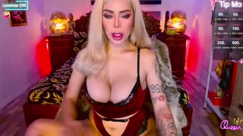 Snapshot of _queengoddess_ chatting on July 2026 05:04:02 AM Hi my name is selinaim glad to meet everyone here online show from July 2026 05:04:02 AM