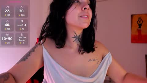 Stefany online show from October 2025 12:11:02 AM