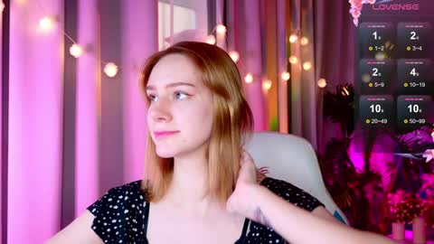 Snapshot of _ramona__ chatting on January 2025 09:25:02 AM im Amy online show from January 2025 09:25:02 AM