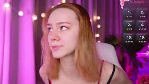 Snapshot of _ramona__ chatting on January 2025 05:44:02 AM im Amy online show from January 2025 05:44:02 AM