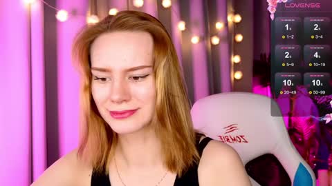 Snapshot of _ramona__ chatting on January 2025 05:53:01 AM im Amy online show from January 2025 05:53:01 AM