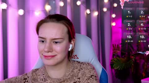 Snapshot of _ramona__ chatting on January 2025 12:20:02 PM im Amy online show from January 2025 12:20:02 PM