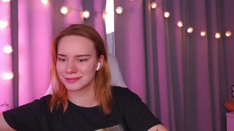 Snapshot of _ramona__ chatting on February 2025 12:26:02 PM im Amy online show from February 2025 12:26:02 PM