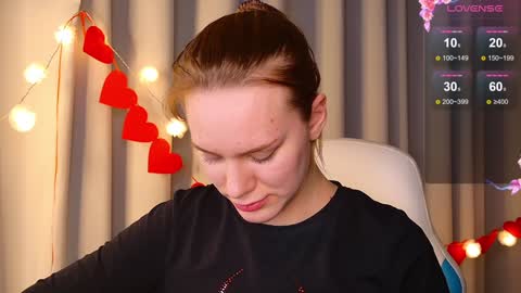 Snapshot of _ramona__ chatting on February 2025 09:37:01 AM im Amy online show from February 2025 09:37:01 AM