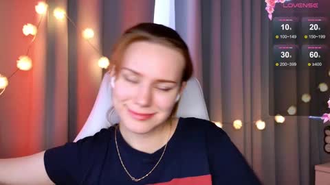 Snapshot of _ramona__ chatting on February 2025 12:43:02 PM im Amy online show from February 2025 12:43:02 PM