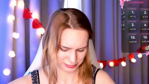 Snapshot of _ramona__ chatting on February 2025 09:43:02 AM im Amy online show from February 2025 09:43:02 AM