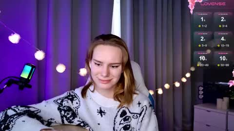 Snapshot of _ramona__ chatting on March 2025 11:50:01 AM im Amy online show from March 2025 11:50:01 AM