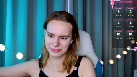 Snapshot of _ramona__ chatting on March 2025 06:04:02 AM im Amy online show from March 2025 06:04:02 AM