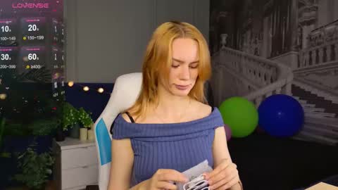 Snapshot of _ramona__ chatting on September 2025 06:03:01 AM im Amy online show from September 2025 06:03:01 AM