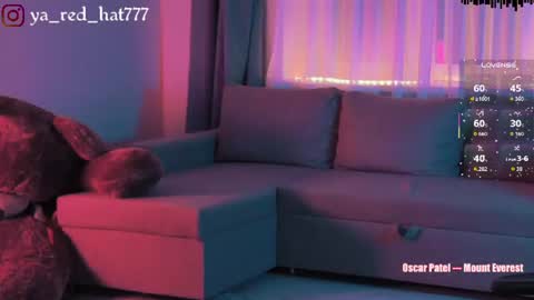 -RED HAT- online show from July 2026 04:42:02 PM
