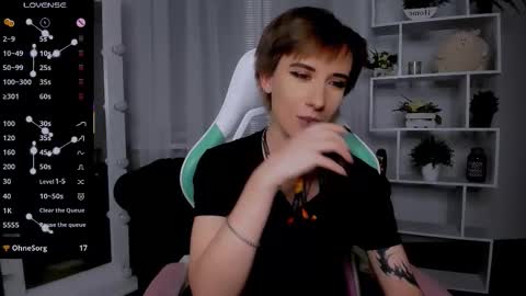 Rein online show from November 2025 06:43:02 PM