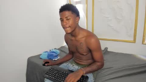 Rico online show from October 2025 07:34:02 PM