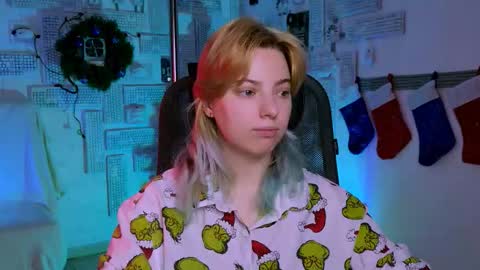 Snapshot of _rockstone_ chatting on December 2025 08:20:02 AM Rock stone online show from December 2025 08:20:02 AM