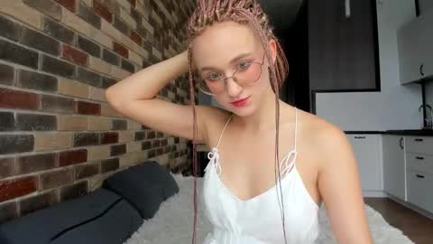 Snapshot of _ruby_kim chatting on October 2025 10:37:02 AM Ruby online show from October 2025 10:37:02 AM