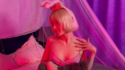 sabrina  online show from May 2026 10:36:01 AM