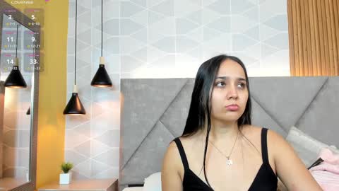 Snapshot of _sammy_fit chatting on November 2025 12:05:02 PM Antonella online show from November 2025 12:05:02 PM