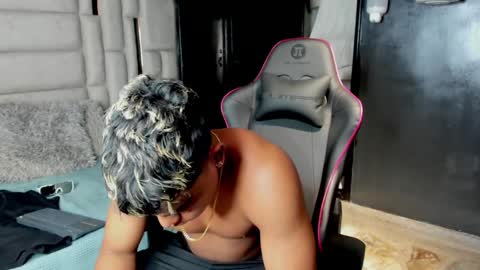 _sammy_ice online show from February 2025 07:13:02 AM