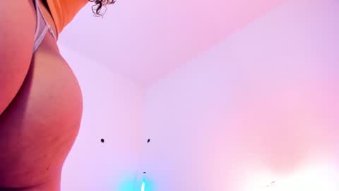 Snapshot of _samsexy_ chatting on January 2025 06:36:02 PM Sam --- next stream 1 dic food and vino show . online show from January 2025 06:36:02 PM