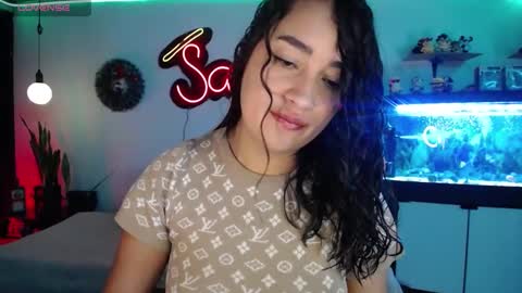 Snapshot of _santalove_ chatting on December 2024 06:27:02 PM SantaLove online show from December 2024 06:27:02 PM