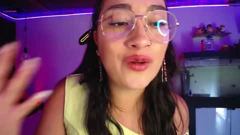 Snapshot of _santalove_ chatting on January 2025 09:32:01 PM SantaLove online show from January 2025 09:32:01 PM