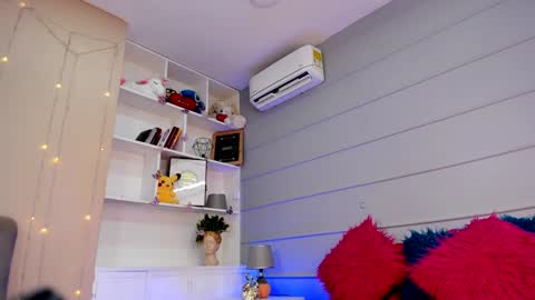 SCARLETT online show from January 2025 07:39:01 PM