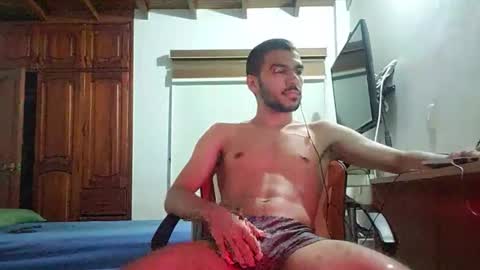 Snapshot of _sebas69 chatting on November 2025 07:19:01 AM _sebas69 online show from November 2025 07:19:01 AM