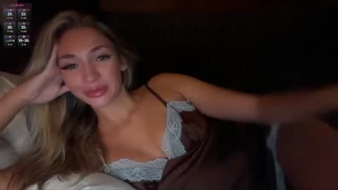 Snapshot of _secretdesire chatting on July 2026 02:47:02 PM Kat online show from July 2026 02:47:02 PM
