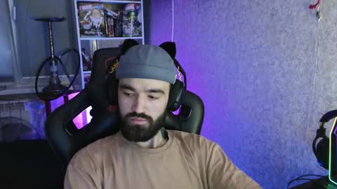 Ask me online show from November 2025 08:10:01 PM