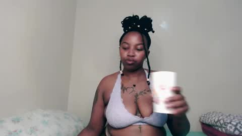 _sexysquirter online show from November 2025 07:05:02 PM