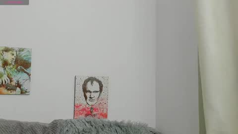 Snapshot of _silvia_vega_ chatting on January 2025 01:21:01 AM _silvia_vega_ online show from January 2025 01:21:01 AM