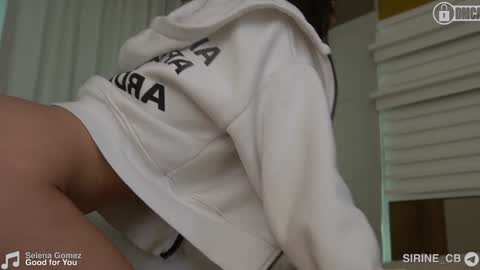 Snapshot of _sirine_ chatting on December 2024 05:03:01 AM Marinette online show from December 2024 05:03:01 AM