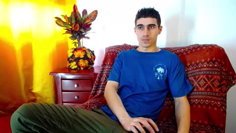 _skyleer_ online show from November 2025 03:32:02 PM