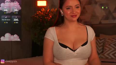 Ann online show from November 2025 04:12:02 AM