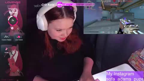 Snapshot of _sofia_adam_ chatting on November 2025 08:09:01 PM pups online show from November 2025 08:09:01 PM