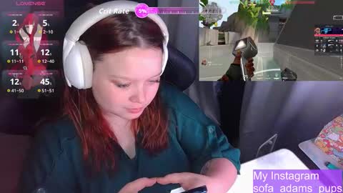 Snapshot of _sofia_adam_ chatting on November 2025 05:35:02 AM pups online show from November 2025 05:35:02 AM