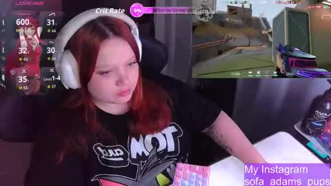 Snapshot of _sofia_adam_ chatting on November 2025 06:24:01 AM pups online show from November 2025 06:24:01 AM