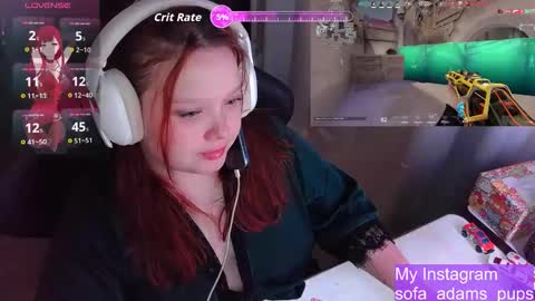 Snapshot of _sofia_adam_ chatting on November 2025 06:02:02 AM pups online show from November 2025 06:02:02 AM