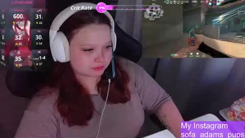 Snapshot of _sofia_adam_ chatting on November 2025 07:10:01 AM pups online show from November 2025 07:10:01 AM