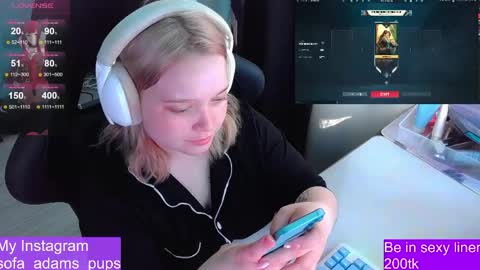 Snapshot of _sofia_adam_ chatting on May 2026 11:06:01 AM pups online show from May 2026 11:06:01 AM