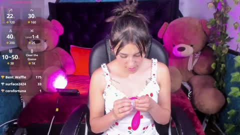 Snapshot of _sophie__miller chatting on January 2025 10:12:01 PM Sophie online show from January 2025 10:12:01 PM