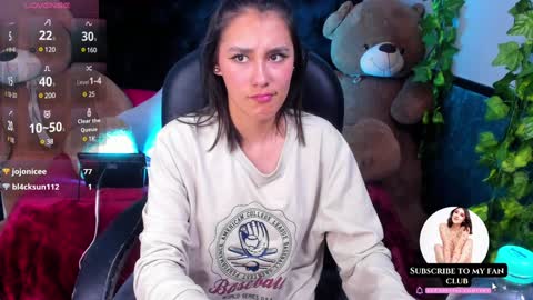 Snapshot of _sophie__miller chatting on February 2025 11:27:01 PM Sophie online show from February 2025 11:27:01 PM