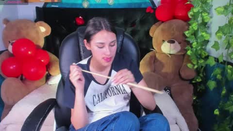 Snapshot of _sophie__miller chatting on February 2025 11:25:02 PM Sophie online show from February 2025 11:25:02 PM