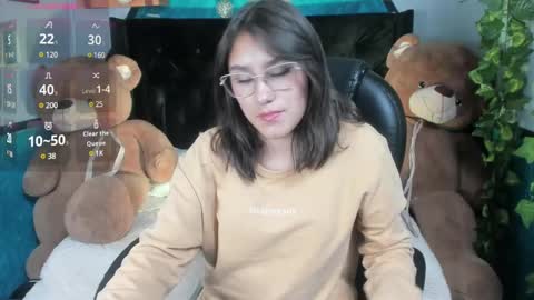 Snapshot of _sophie__miller chatting on February 2025 07:27:02 PM Sophie online show from February 2025 07:27:02 PM