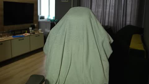 OLIVERpvt is open online show from February 2026 12:04:02 PM