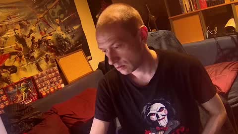 _svenerd_____ online show from April 2026 11:59:01 PM