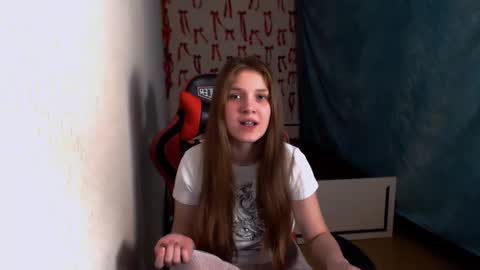 Snapshot of _sweet_foxy_ chatting on December 2025 08:46:01 PM Mari online show from December 2025 08:46:01 PM