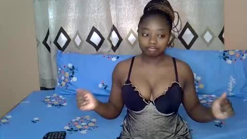 Snapshot of _sweetums chatting on March 2026 12:34:01 PM Rosy Steph online show from March 2026 12:34:01 PM